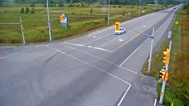 Traffic camera image at 2025-09-04 17:31:25
