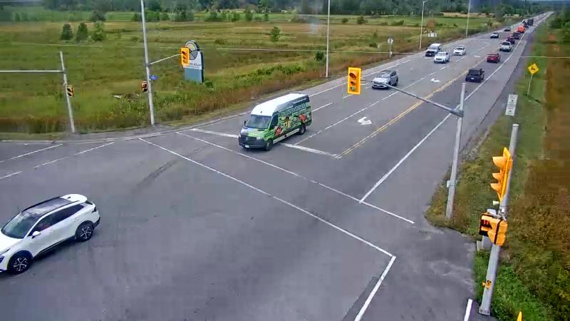 Traffic camera image at 2025-09-04 17:36:18
