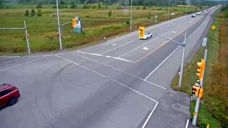 Traffic camera image at 2025-09-04 17:56:23