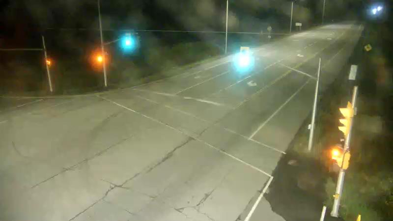 Traffic camera image at 2025-09-05 02:01:17