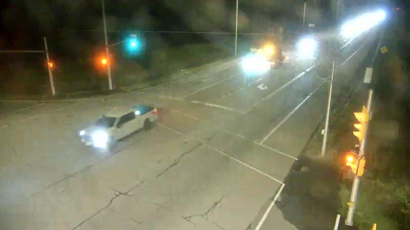 Traffic camera image at 2025-09-05 02:26:17