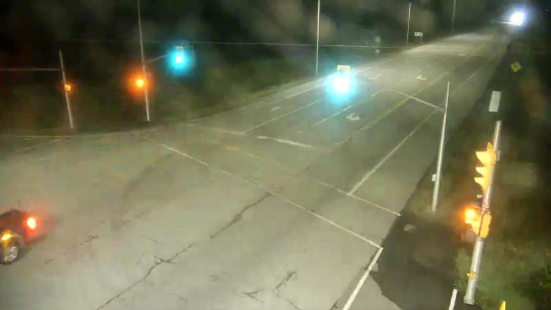 Traffic camera image at 2025-09-05 02:31:21