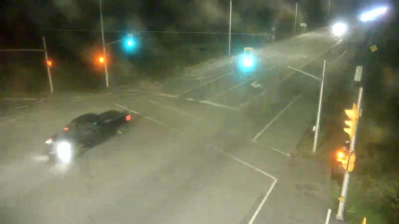 Traffic camera image at 2025-09-07 01:11:23