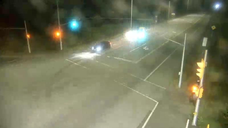 Traffic camera image at 2025-09-07 01:46:15