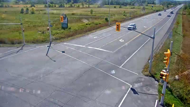 Traffic camera image at 2025-09-14 18:21:19