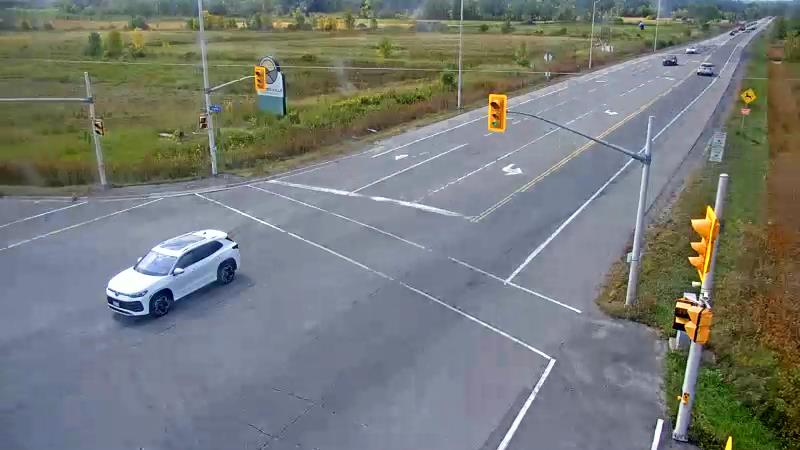 Traffic camera image at 2025-09-18 16:41:15