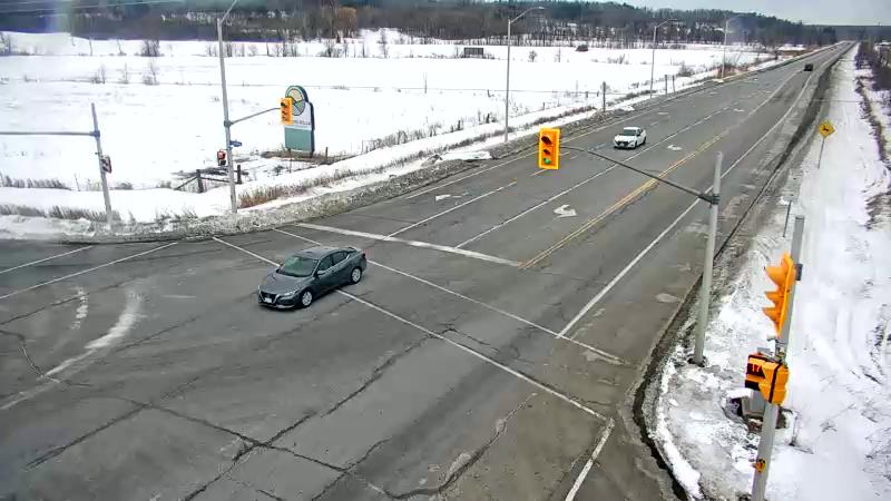 Traffic camera image at 2025-03-09 13:56:18