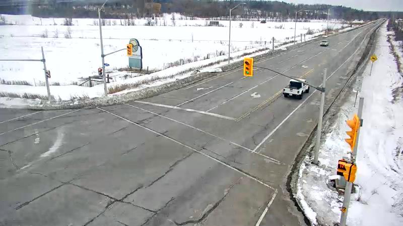 Traffic camera image at 2025-03-09 14:21:22