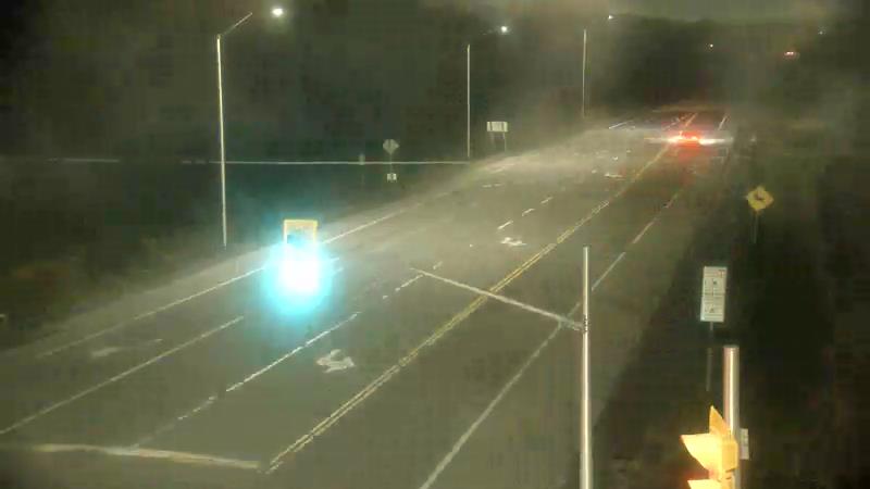 Traffic camera image at 2025-05-09 08:15:58