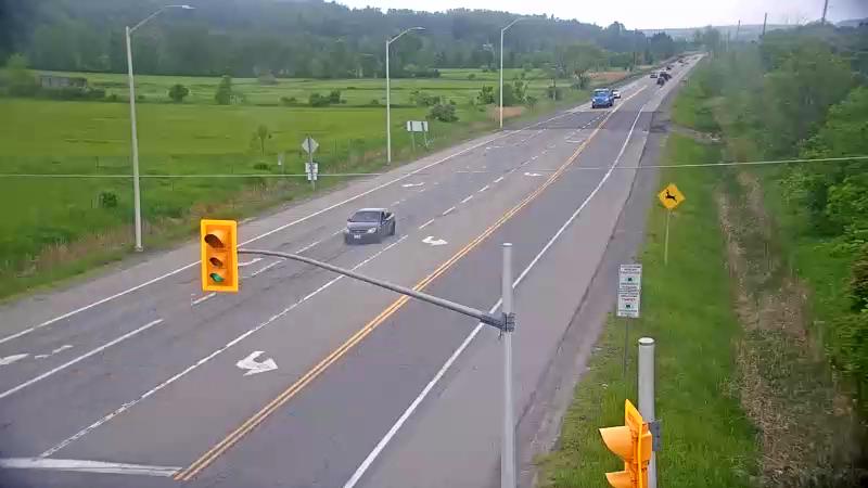 Traffic camera image at 2025-06-05 18:02:07