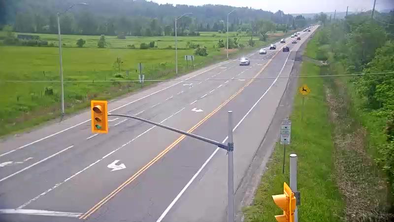 Traffic camera image at 2025-06-05 18:42:15