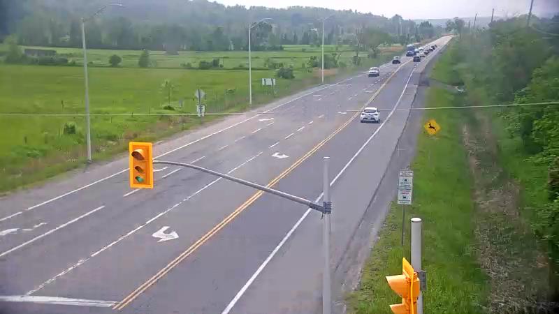 Traffic camera image at 2025-06-05 18:47:07