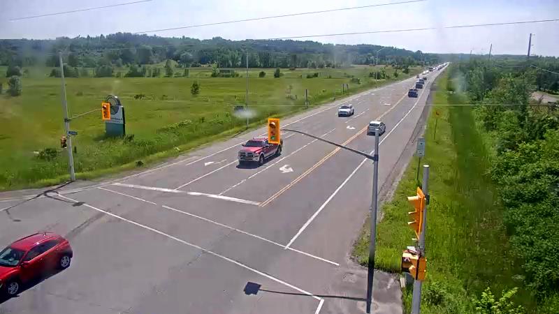 Traffic camera image at 2025-06-30 19:21:22
