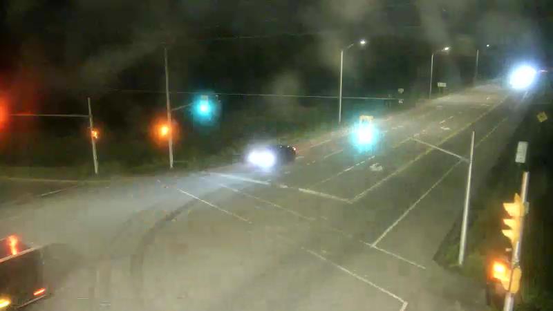Traffic camera image at 2025-07-04 02:21:11