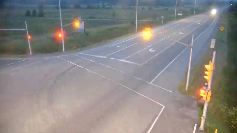 Traffic camera image at 2025-07-31 00:56:20