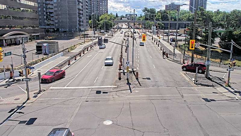 Traffic camera image at 2025-08-24 15:06:22