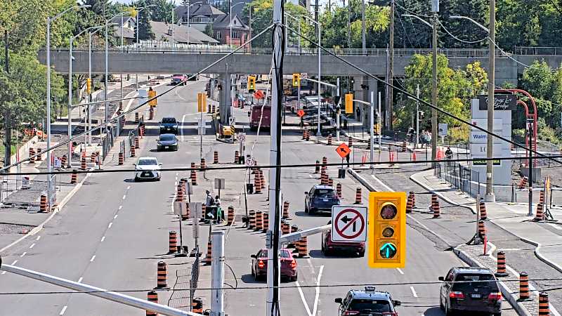 Traffic camera image at 2025-09-14 17:16:23