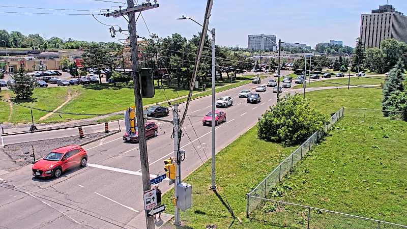 Traffic camera image at 2025-06-30 17:11:34