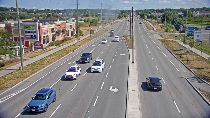 Traffic camera image at 2025-08-24 15:26:23