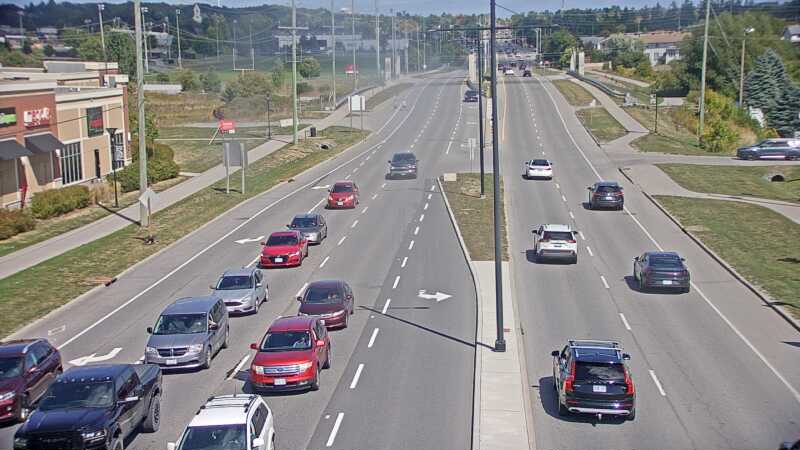 Traffic camera image at 2025-09-14 17:51:33