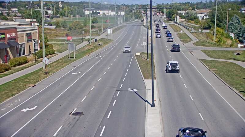 Traffic camera image at 2025-09-14 18:41:28