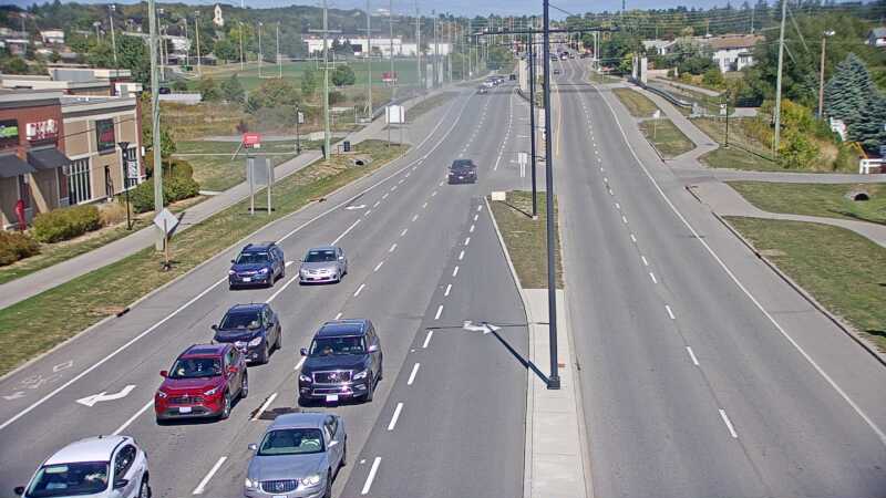 Traffic camera image at 2025-09-14 18:46:24
