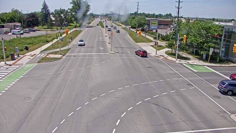Traffic camera image at 2025-06-30 17:01:32