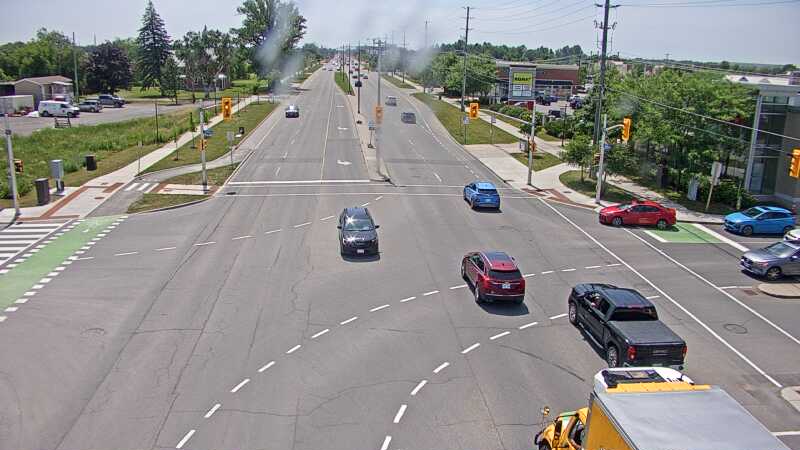 Traffic camera image at 2025-06-30 18:11:22
