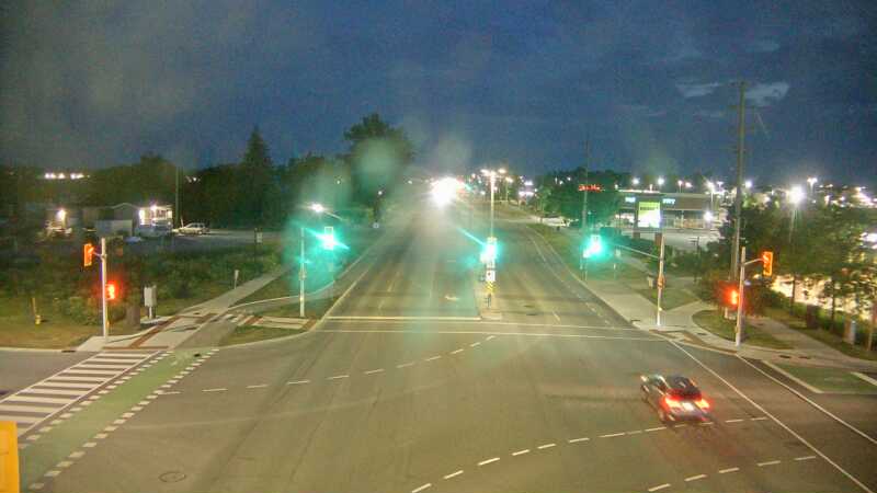 Traffic camera image at 2025-07-06 01:37:58