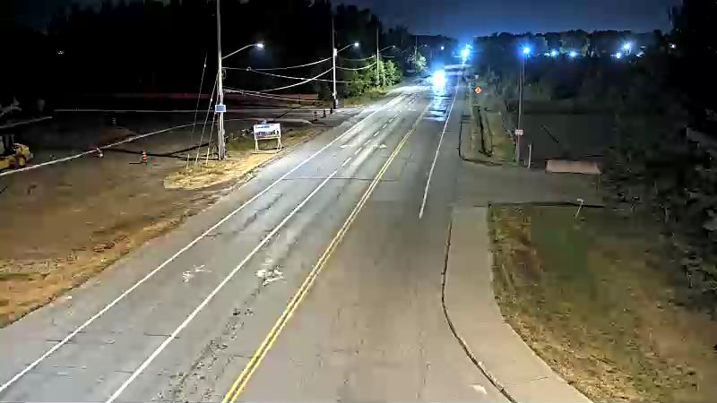 Traffic camera image at 2025-08-25 03:06:21