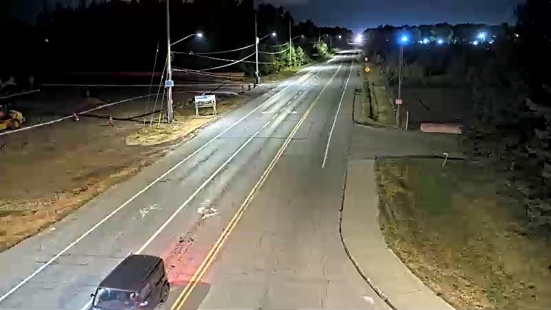 Traffic camera image at 2025-08-25 03:46:22