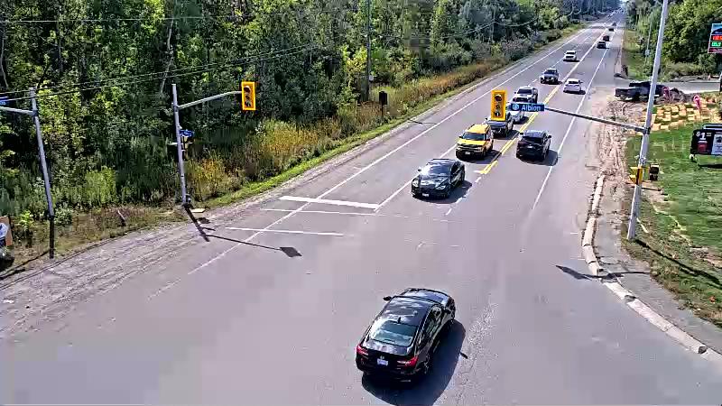 Traffic camera image at 2025-09-14 17:26:14