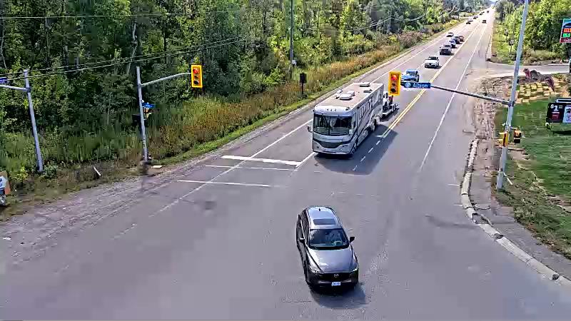 Traffic camera image at 2025-09-14 18:01:42