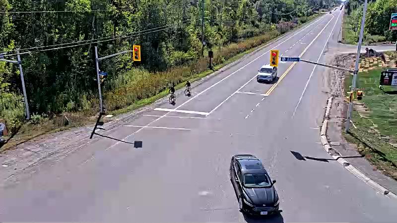 Traffic camera image at 2025-09-14 18:16:25