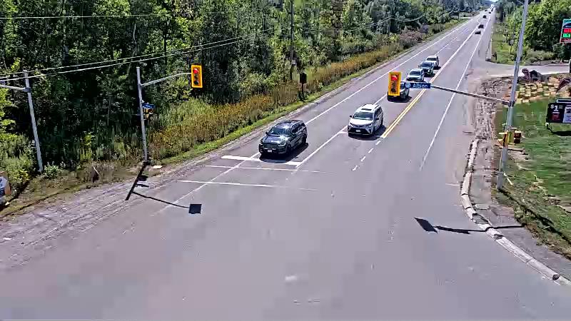 Traffic camera image at 2025-09-14 18:21:20