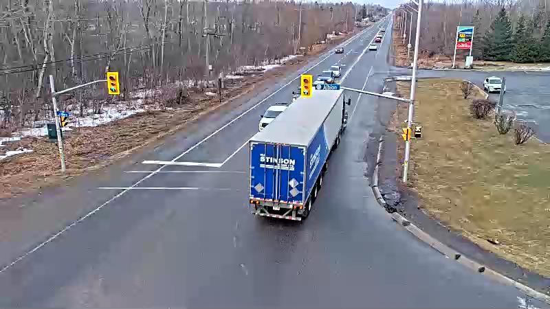 Traffic camera image at 2025-03-25 11:21:05