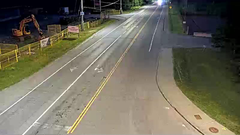 Traffic camera image at 2025-07-01 01:41:10