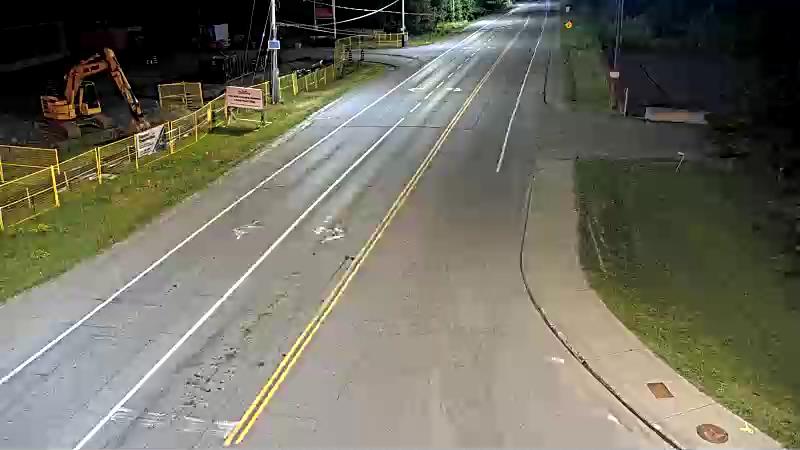 Traffic camera image at 2025-07-01 02:11:15