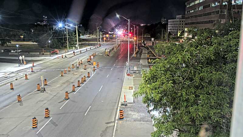 Traffic camera image at 2025-08-25 03:21:13