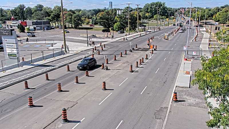 Traffic camera image at 2025-09-14 18:21:20
