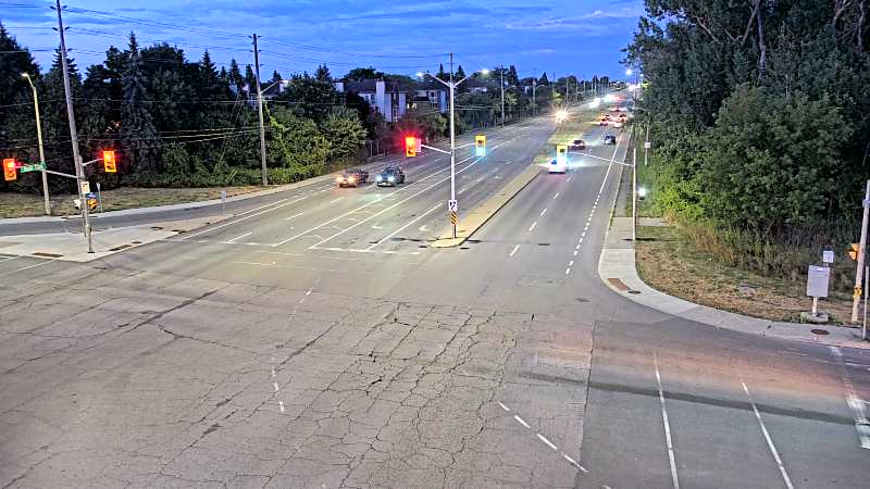 Traffic camera image at 2025-08-25 00:21:13