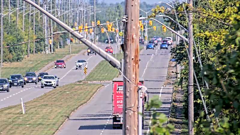 Traffic camera image at 2025-09-14 17:21:21