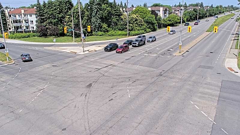 Traffic camera image at 2025-06-30 18:37:59