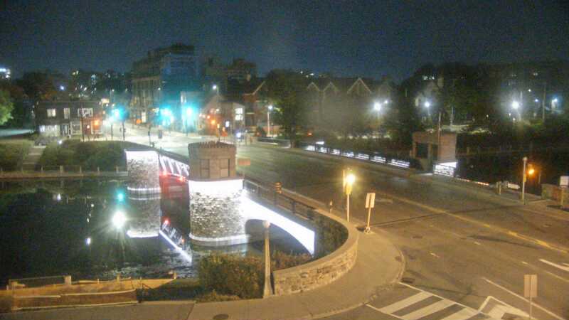 Traffic camera image at 2025-09-18 04:35:12