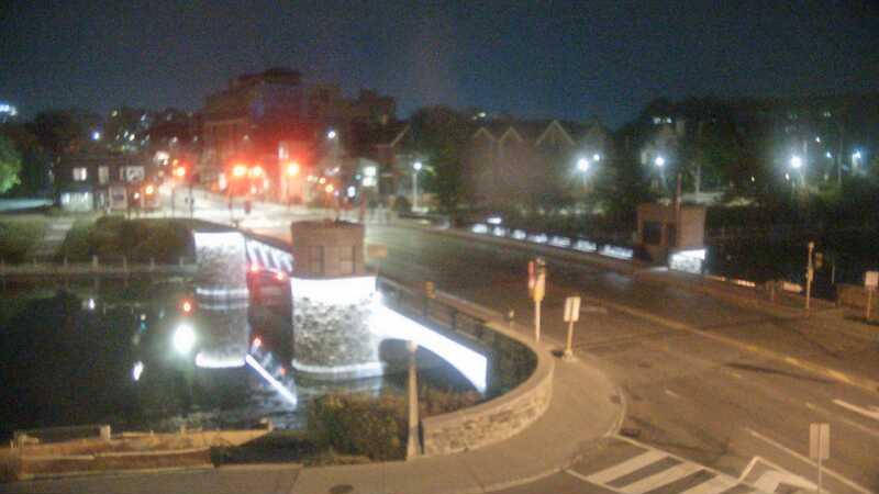 Traffic camera image at 2025-09-18 05:25:10