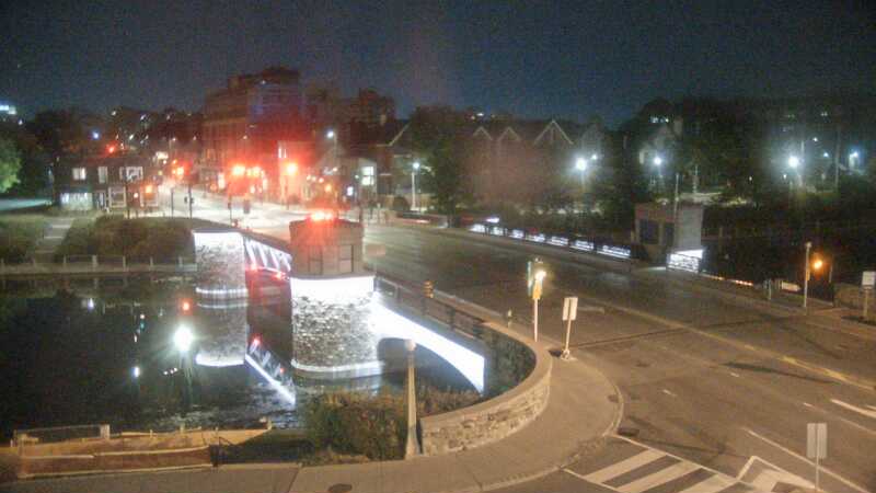 Traffic camera image at 2025-09-18 05:35:11