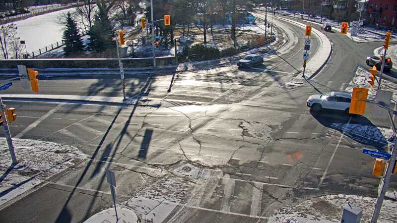 Traffic camera image at 2024-12-21 15:20:22