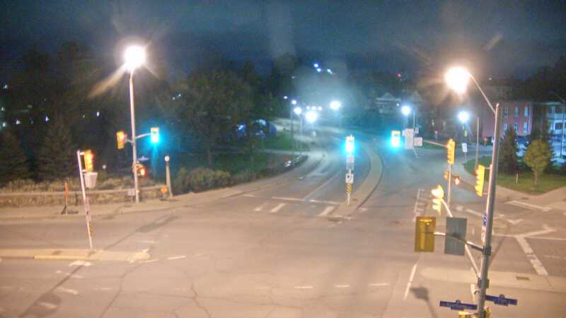 Traffic camera image at 2025-05-09 06:20:14