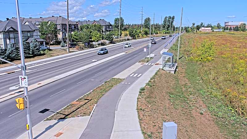 Traffic camera image at 2025-08-24 15:21:24