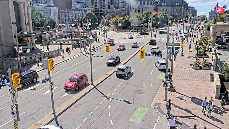 Traffic camera image at 2025-09-14 17:16:24